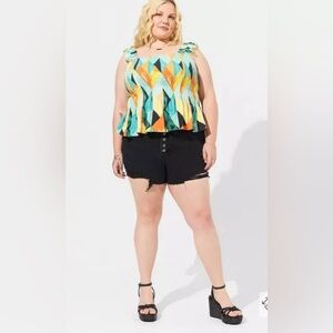 Torrid Women's Peplum Washable Crinkle Gauze Smocked Tank Top size 1X Stretch